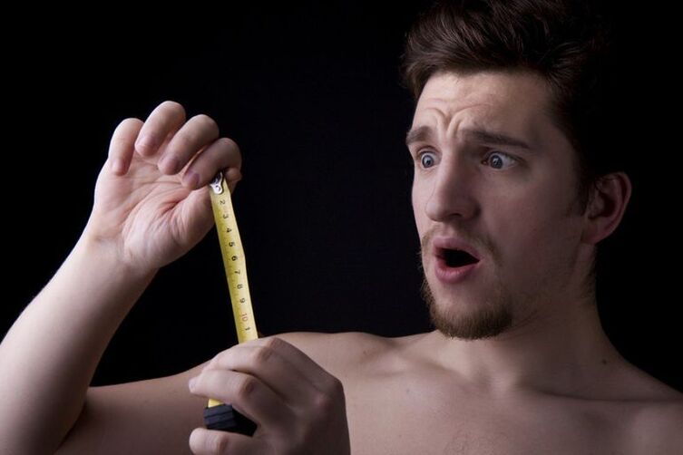 the man measured his cock before increasing the pomp